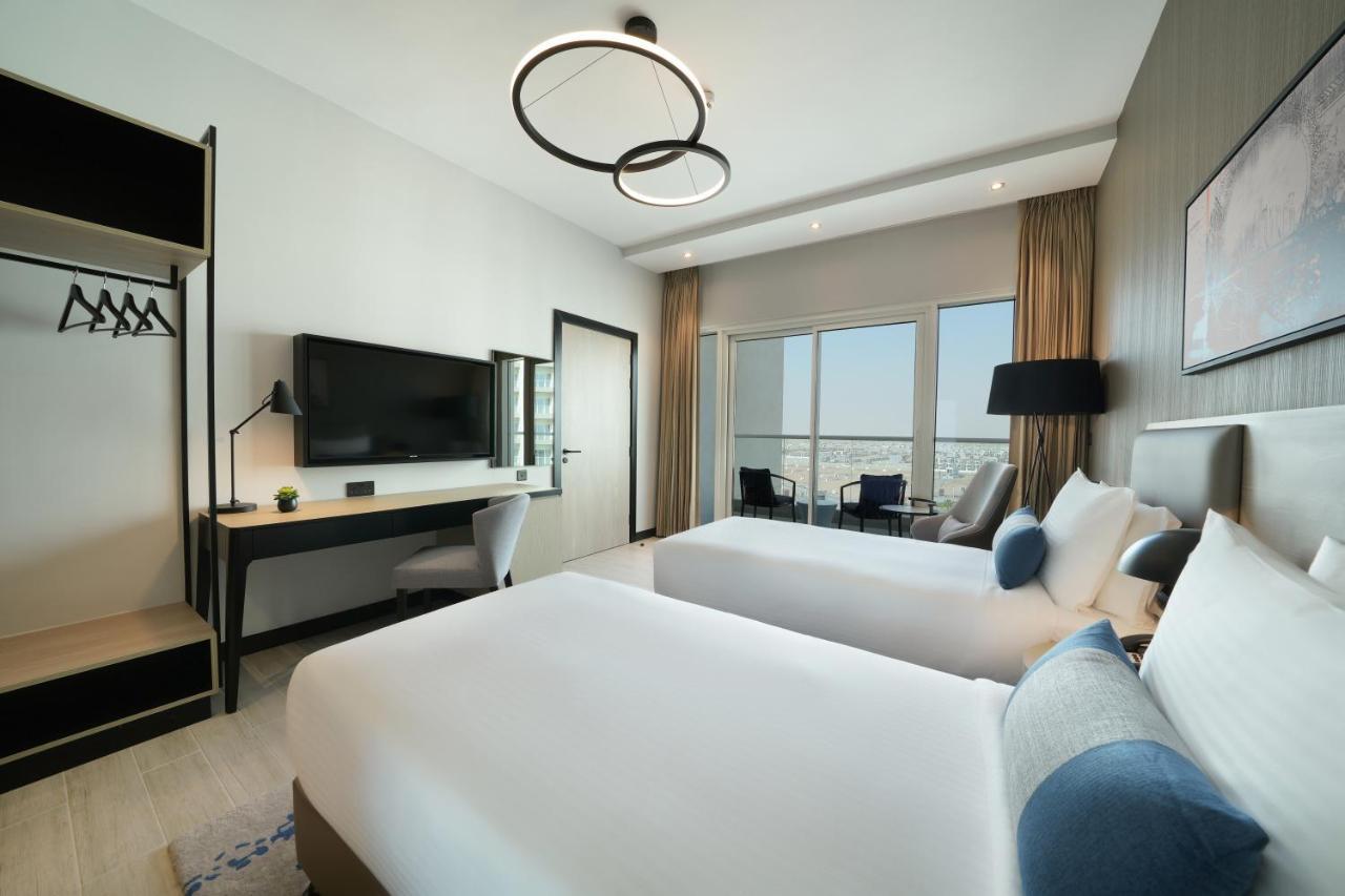 Damac Hills 2 Hotel, An Edge By Rotana Hotel Dubai Exterior foto